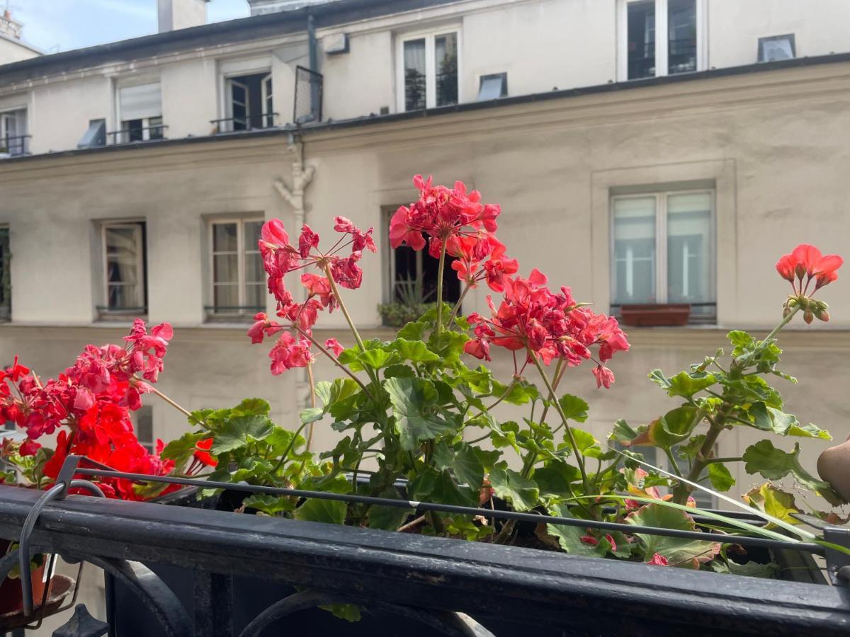 L'authentique Vie Parisienne Parijs